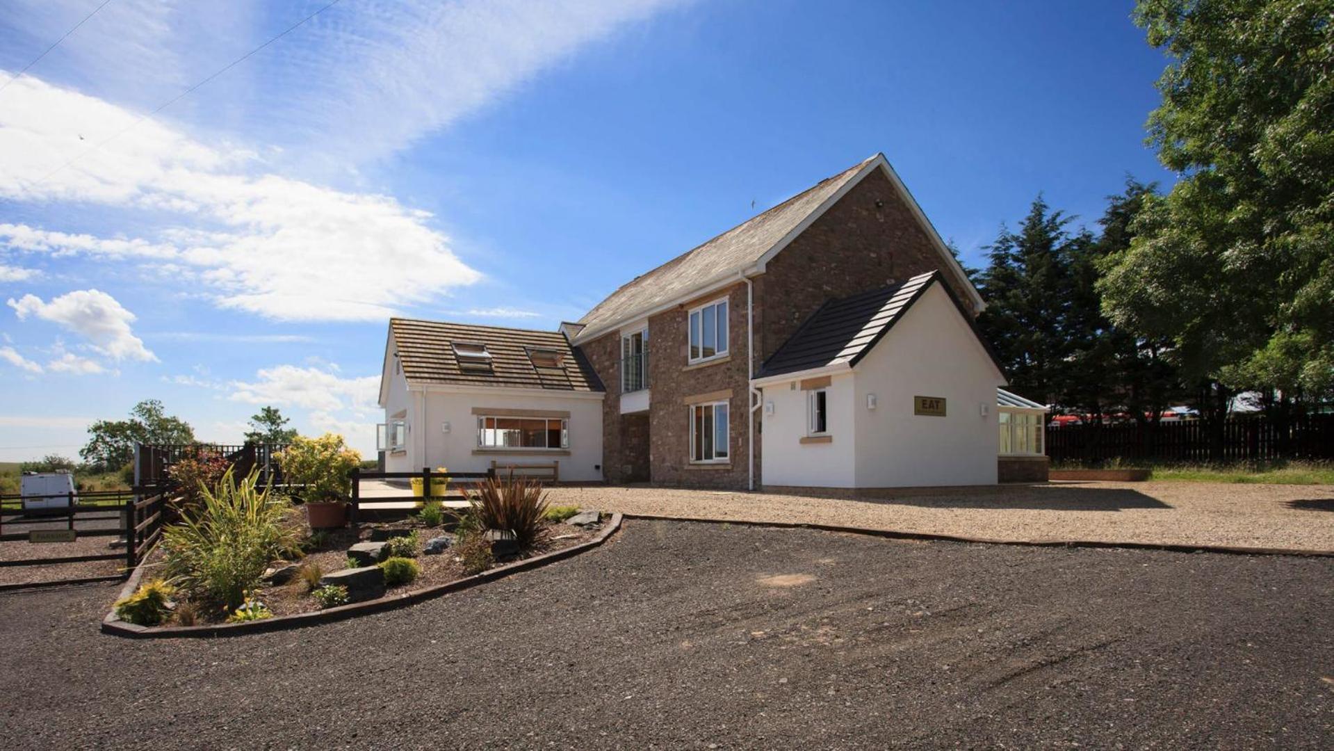 Eat And Sleep Lindisfarne Hostel Beal Exterior photo